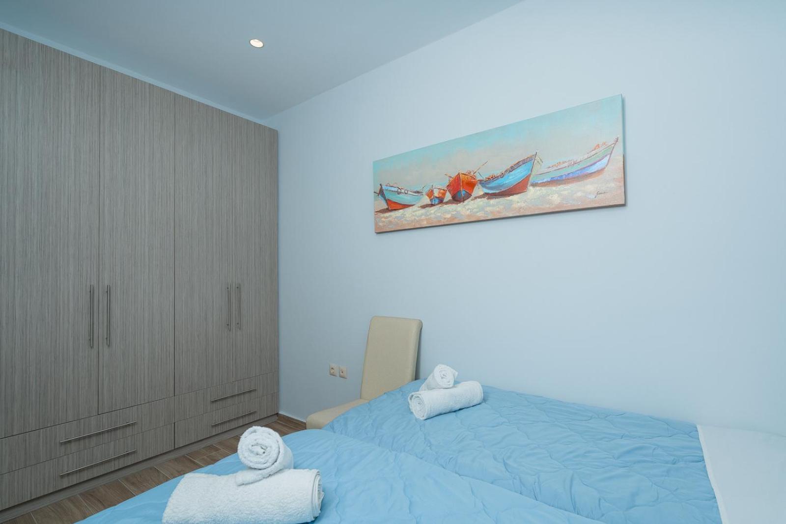 Artemis Bay Apartments Near Sea And Airport Exteriér fotografie